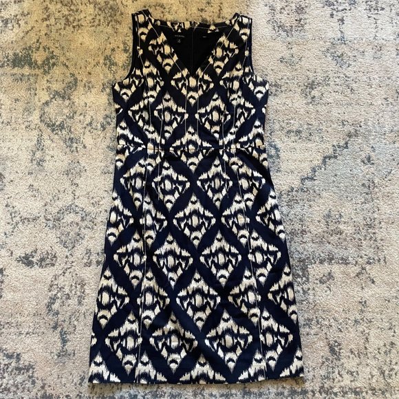 Talbots Dresses & Skirts - Talbots | Navy Blue & White Ikat Print Bodycon Straight Sleeveless Dress Sz 10